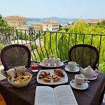 Delle Isole Hotel 3*