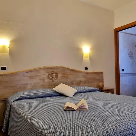 Hotel Delle Isole 3*