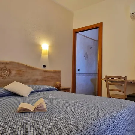 Delle Isole 3* La Maddalena (Sassari)