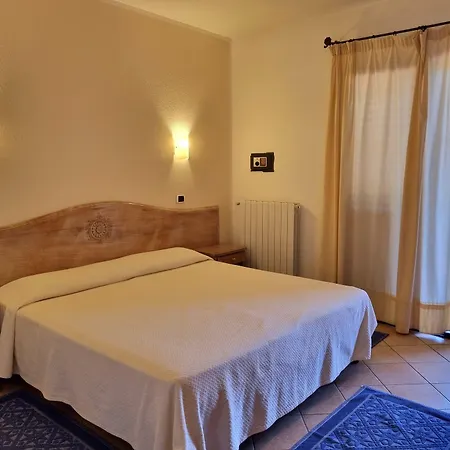 Delle Isole 3* La Maddalena (Sassari)
