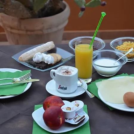 Delle Isole فندق