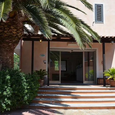 Delle Isole